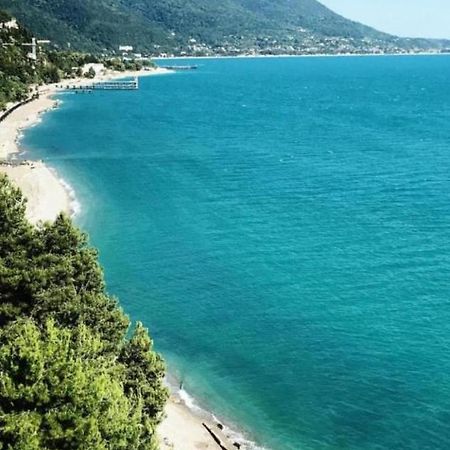 Зеленый Дворик Gagra Exterior photo